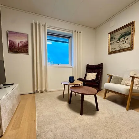 With Garden Lägenhet *